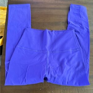 ZYIA Bright Purple High-Waist Capris